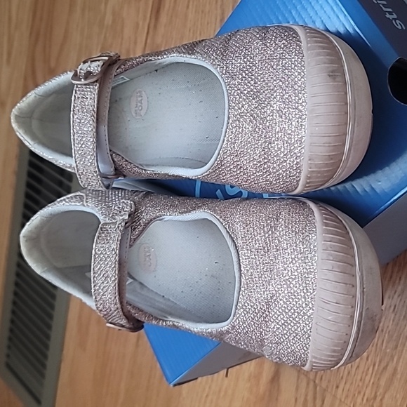 Girls Size 3M stride rite rose gold velcro strap mary Jane - Picture 5 of 7